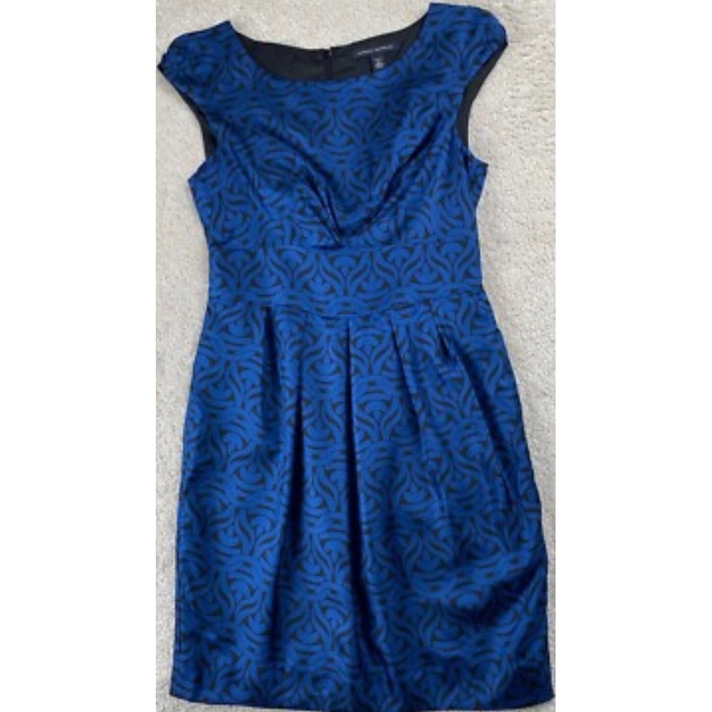 Banana Republic Dress Size 0 Blue Black Patterned Pleated‎ Silk Blend